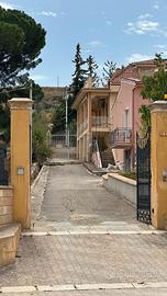 Villa a pietraperzia