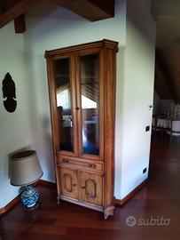 Elegante fuciliera a 2 ante in legno, 5 fucili