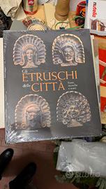 Gli Etruschi delle città - Silvana Editoriale