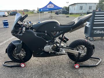 MINI GP AYRTON SUPREMA SUPERVELOCE R 212 CC 4V