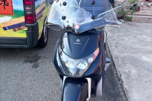 Beverly 250 del 2004