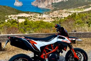 Ktm 690 smc r 2021