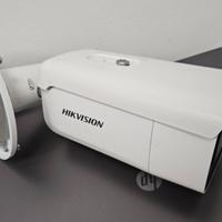 Hikvision DS-2CD2646G2-IZS 4 MP Videosorveglianza