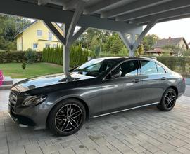 MERCEDES Classe E (W/S213) - 2018