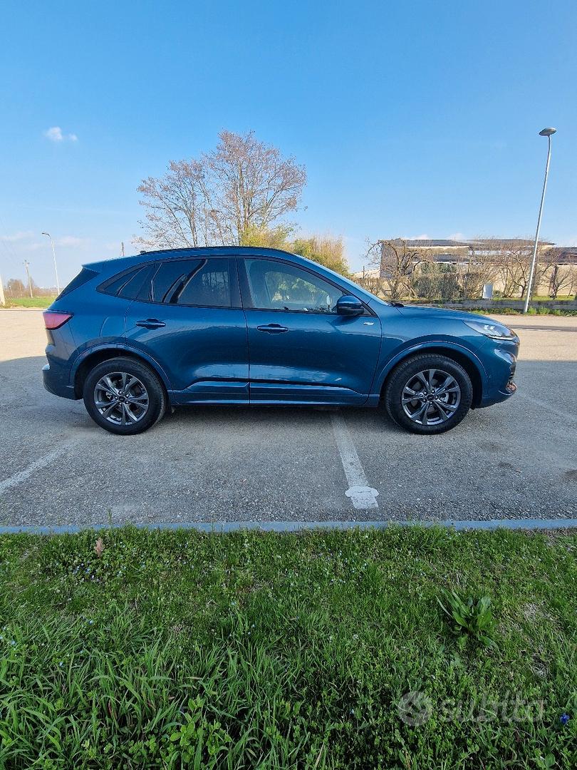 Ford Kuga 2024 photo 2