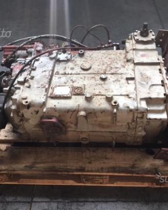 Cambio Iveco 330.36 ZF16S190 1297060015