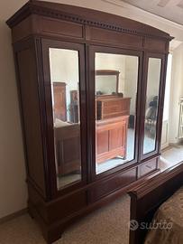 Camera da letto d'epoca- armadio, letti, comò