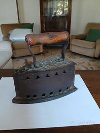 Ferro da stiro a carbone