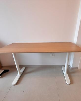 Scrivania altezza modulabile
