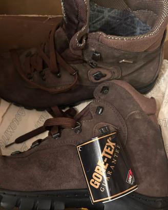 Scarponi Dolomite Gore-Tex – come nuovi