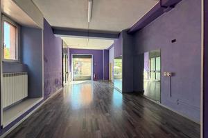 Negozio Inveruno [Cod. rif 3337035ACG]