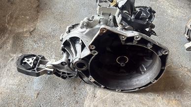 CAMBIO MANUALE 6 MARCE - FORD FOCUS MK3 - 1,0 BENZ