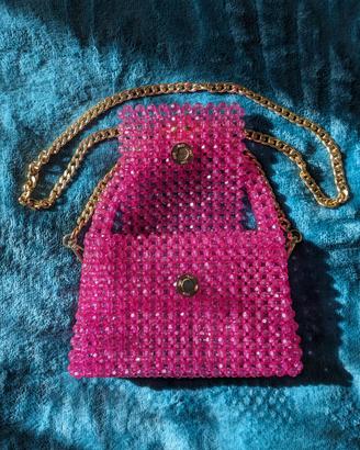 Borsa fatta a mano con perline rosa