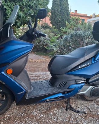 Scooter raro pedana piatta e bauletto originale