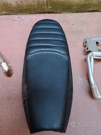 Sella nera Originale Triumph scrambler 1200