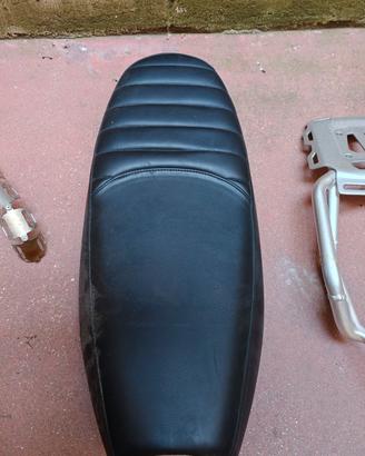 Sella nera Originale Triumph scrambler 1200