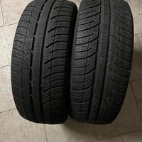 n. 2 pneumatici invernali 205/55 R 16