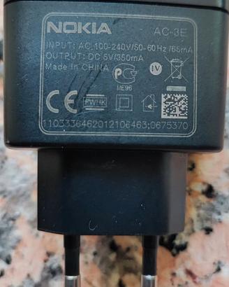Caricabatteria per telefono nokia