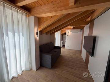 Appartamento di 92 m² con 2 locali a Milano