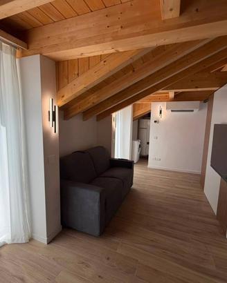 Appartamento di 92 m² con 2 locali a Milano