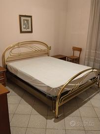 Letto matrimoniale in ottone