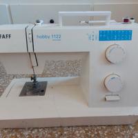 Macchina da cucire Pfaff perfettamente funzionante