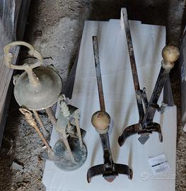 2 Alari e attrezzi per camino