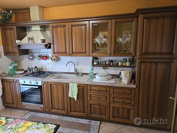 cucina completa in legno