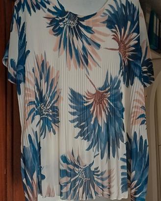 blusa plissettata sul davanti 