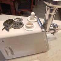 tritacarne passa pomodoro salsicce 