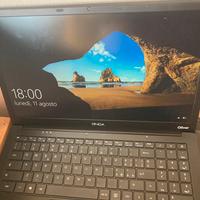 Portatle semi nuovo onda oliver plus 15,6