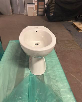 Vitra normus bidet a pavimento nuovo