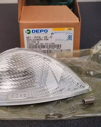 Fanalino anteriore sinistro DEPO 661-1513L-UE-C