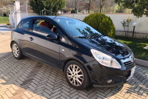 Oper Corsa 1.2 80CV 3P GPL-TECH Edition