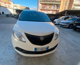 Lancia ypsilon 1.2 GPL