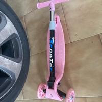 Monopattino "Scooter" per bimbi < 15 kg