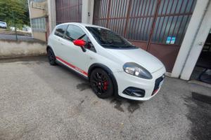 Grande punto Abarth 1400 turbo anno 2009 