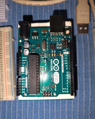 Mega Kit Arduino UNO R3 – 40+ Componenti 