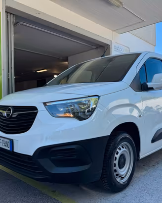 Opel Combo 1.5 DIESEL 3 POSTI GARANZIA 24 MESI