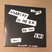 SEX PISTOLS Anarchy In The U.K. 
