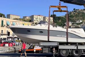 Manò Marine 27.50 fuoribordo