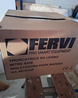troncatrice per legno falegnameria
