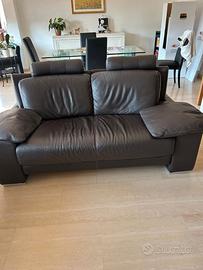 Divano Moderno 2 Posti in Vera Pelle Marrone Scuro