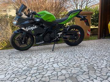 Kawasaki ninja 400 ABS