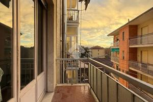 4 LOCALI A ACQUI TERME