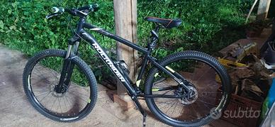 MTB Rockrider ST530 