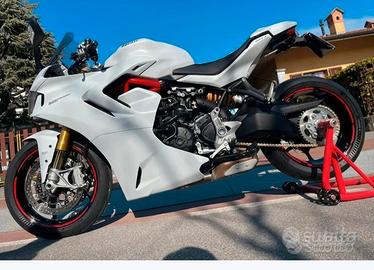 Ducati Supersport 950S