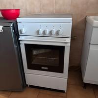 Fornello a gas con forno