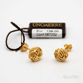 Orecchini Unoaerre in oro giallo 9 kt MO1000