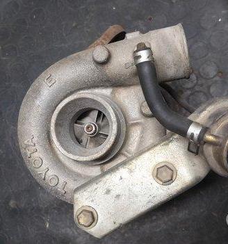 Turbina Toyota Avensis carina pic nic 2.0 td ct20